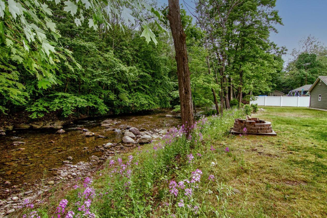 Cabin By The Creek With Private Creek Access Tannersville Exterior photo